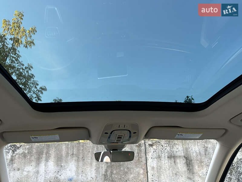 Внедорожник / Кроссовер Audi Q5 2018 в Луцке