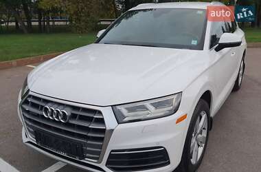 Внедорожник / Кроссовер Audi Q5 2019 в 