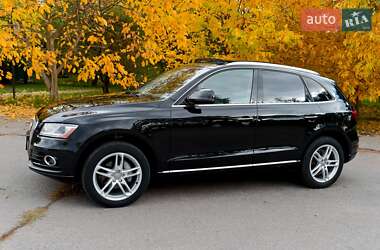 Внедорожник / Кроссовер Audi Q5 2016 в 