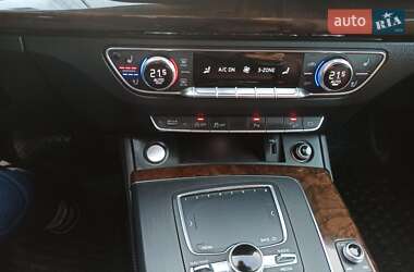 Внедорожник / Кроссовер Audi Q5 2019 в 
