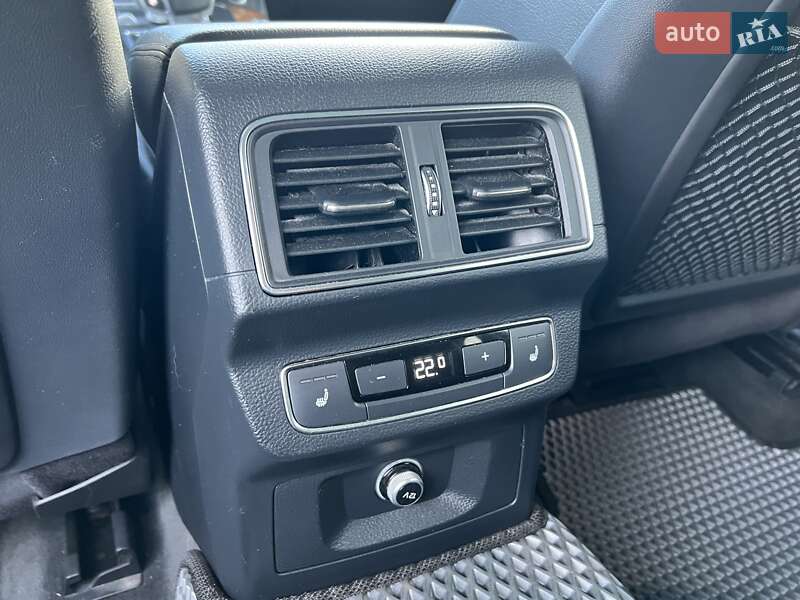 Внедорожник / Кроссовер Audi Q5 2017 в Киеве