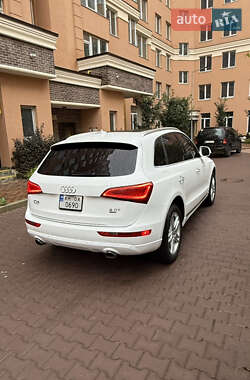 Внедорожник / Кроссовер Audi Q5 2014 в 