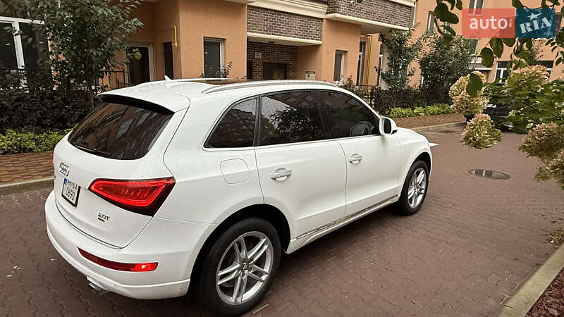 Позашляховик / Кросовер Audi Q5 2014 в Києві