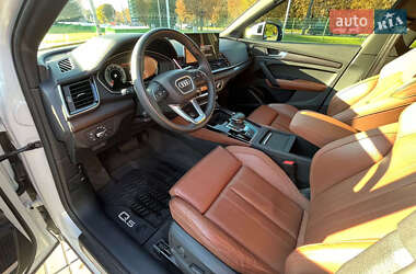 Внедорожник / Кроссовер Audi Q5 2020 в 