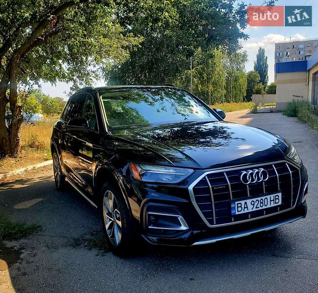 Позашляховик / Кросовер Audi Q5 2021 в Кривому Розі