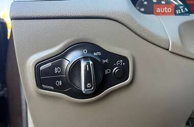 Позашляховик / Кросовер Audi Q5 2011 в 