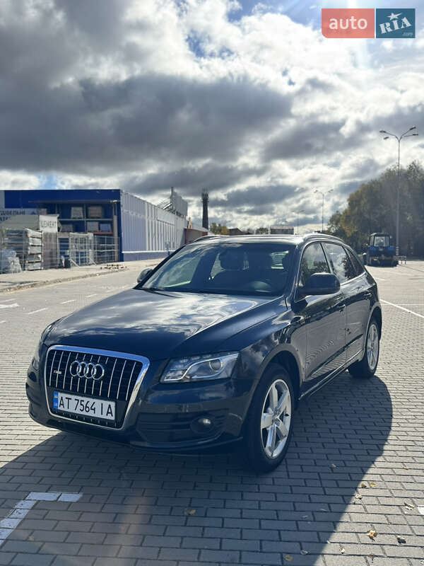 Внедорожник / Кроссовер Audi Q5 2012 в 