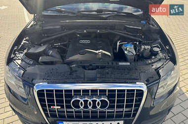 Внедорожник / Кроссовер Audi Q5 2012 в 
