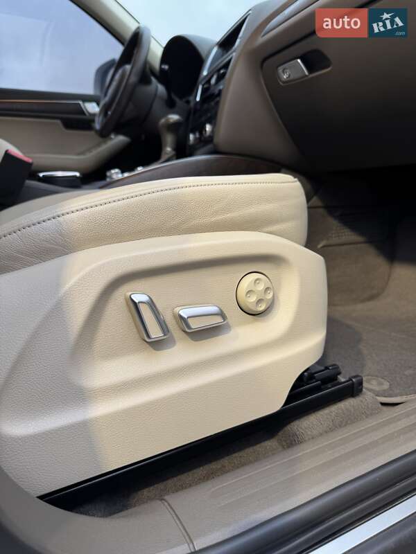 Позашляховик / Кросовер Audi Q5 2014 в Києві