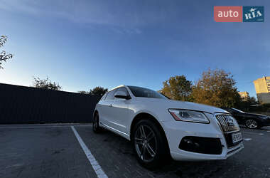 Позашляховик / Кросовер Audi Q5 2014 в 