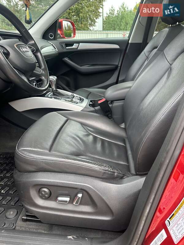 Позашляховик / Кросовер Audi Q5 2013 в Луцьку