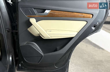 Внедорожник / Кроссовер Audi Q5 2022 в 