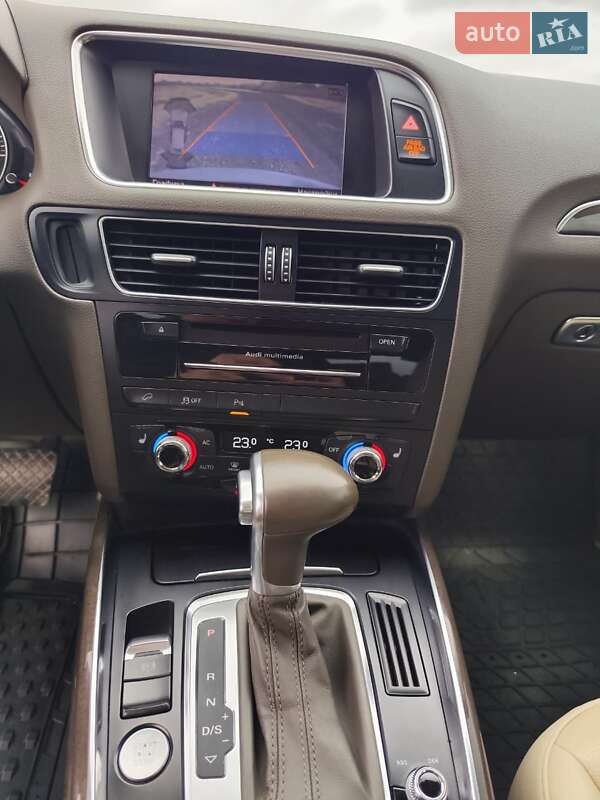 Позашляховик / Кросовер Audi Q5 2013 в Луцьку