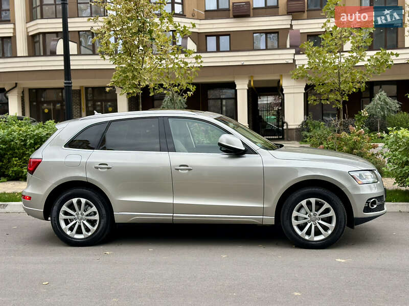 Позашляховик / Кросовер Audi Q5 2014 в Києві