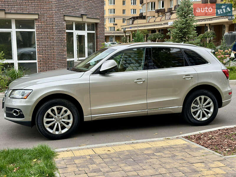 Позашляховик / Кросовер Audi Q5 2014 в Києві