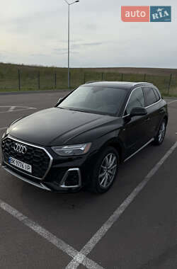 Внедорожник / Кроссовер Audi Q5 2020 в 