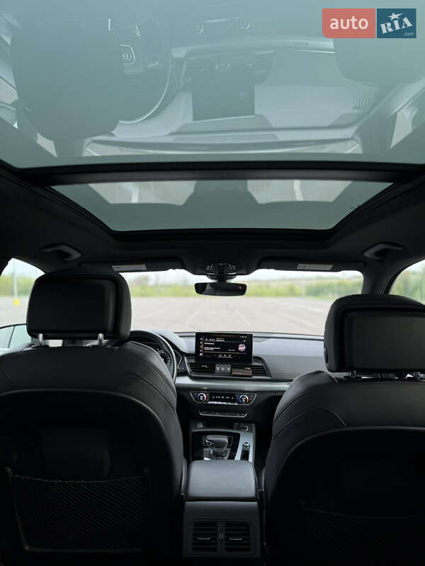 Позашляховик / Кросовер Audi Q5 2020 в Рівному