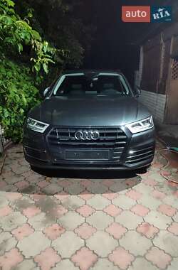Внедорожник / Кроссовер Audi Q5 2020 в 