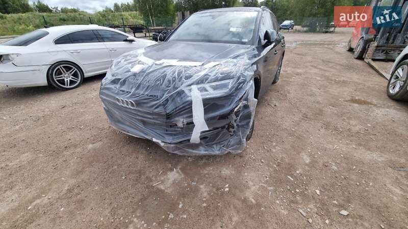 Внедорожник / Кроссовер Audi Q5 2020 в Богуславе