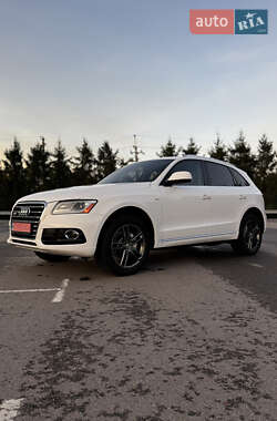 Позашляховик / Кросовер Audi Q5 2016 в 