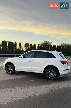 Позашляховик / Кросовер Audi Q5 2016 в 