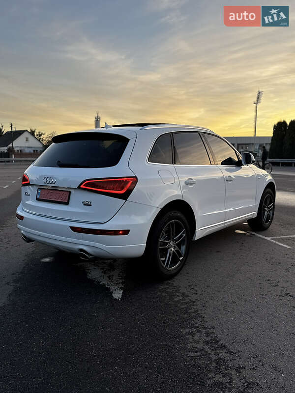 Внедорожник / Кроссовер Audi Q5 2016 в Белой Церкви