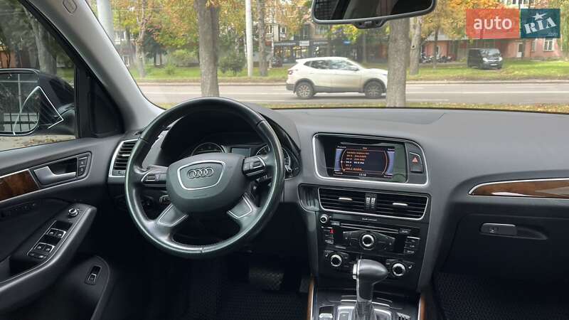 Позашляховик / Кросовер Audi Q5 2014 в Рівному