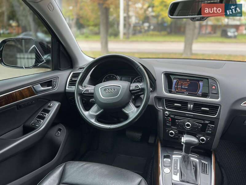Позашляховик / Кросовер Audi Q5 2014 в Рівному