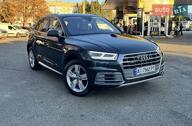 Позашляховик / Кросовер Audi Q5 2017 в 