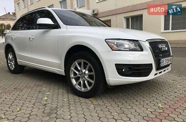 Позашляховик / Кросовер Audi Q5 2010 в 