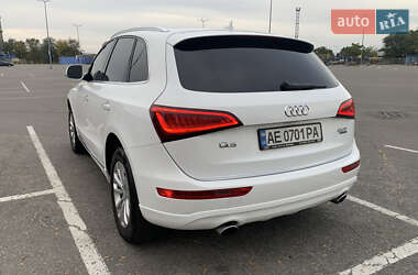 Внедорожник / Кроссовер Audi Q5 2016 в 