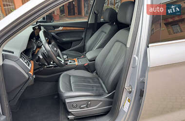 Внедорожник / Кроссовер Audi Q5 2021 в Мукачево