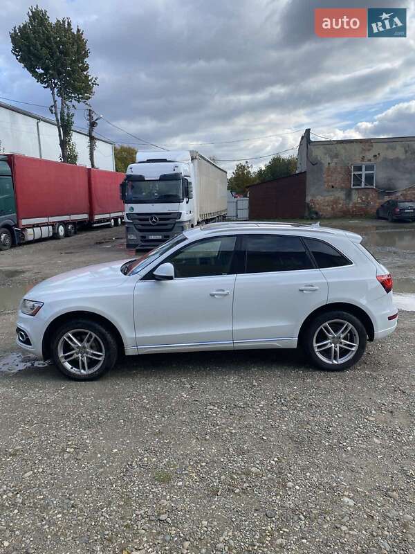 Внедорожник / Кроссовер Audi Q5 2013 в Черновцах