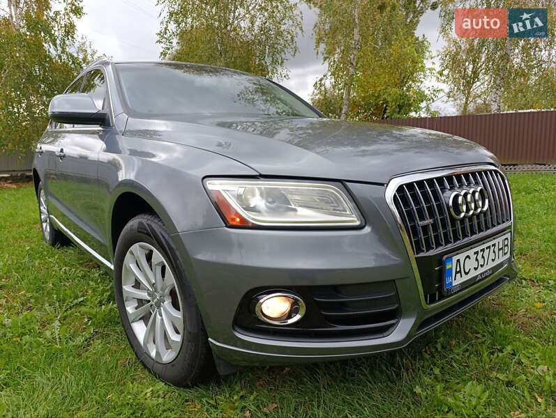 Позашляховик / Кросовер Audi Q5 2012 в Володимирі