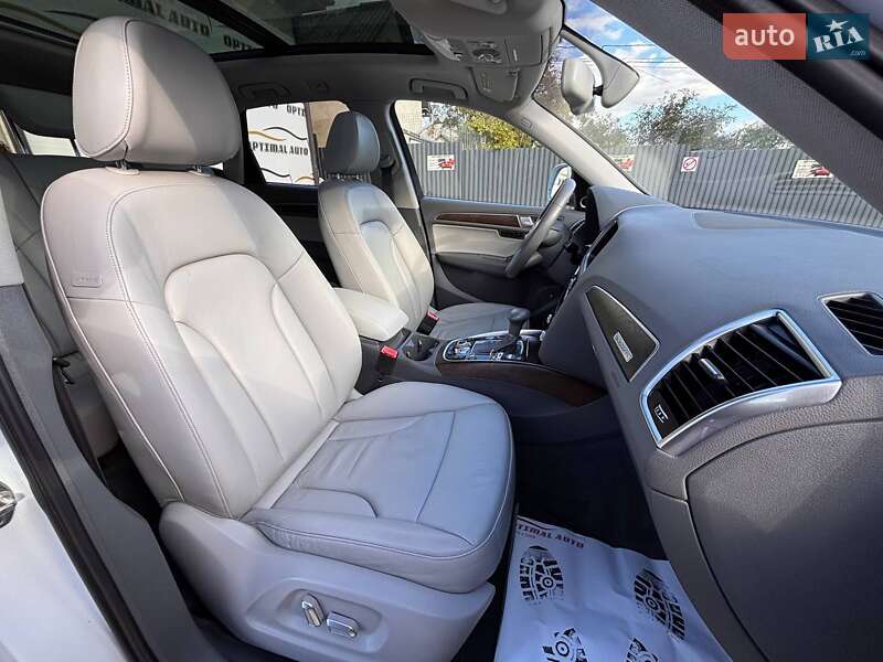 Внедорожник / Кроссовер Audi Q5 2017 в Львове