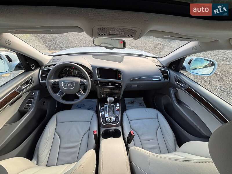 Внедорожник / Кроссовер Audi Q5 2017 в Львове