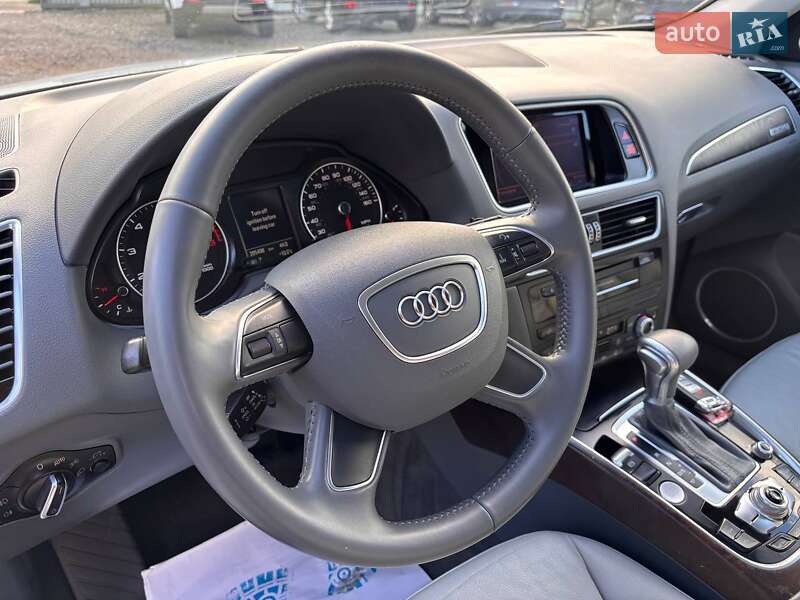 Внедорожник / Кроссовер Audi Q5 2017 в Львове