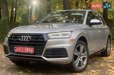 Позашляховик / Кросовер Audi Q5 2018 в 