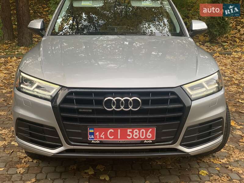 Внедорожник / Кроссовер Audi Q5 2018 в Дрогобыче