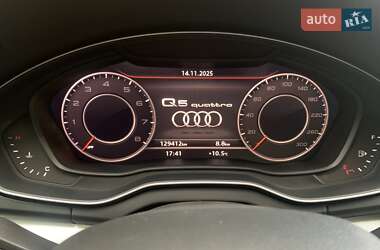 Позашляховик / Кросовер Audi Q5 2018 в 