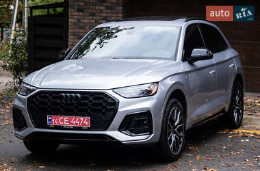 Внедорожник / Кроссовер Audi Q5 2022 в Киеве