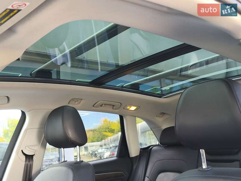 Позашляховик / Кросовер Audi Q5 2015 в Дніпрі