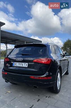 Позашляховик / Кросовер Audi Q5 2016 в 