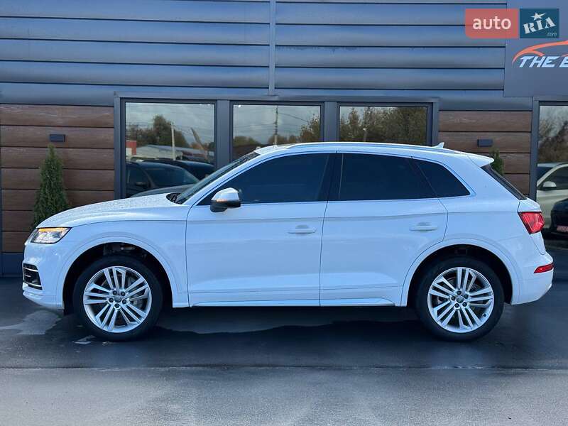 Позашляховик / Кросовер Audi Q5 2018 в Рівному