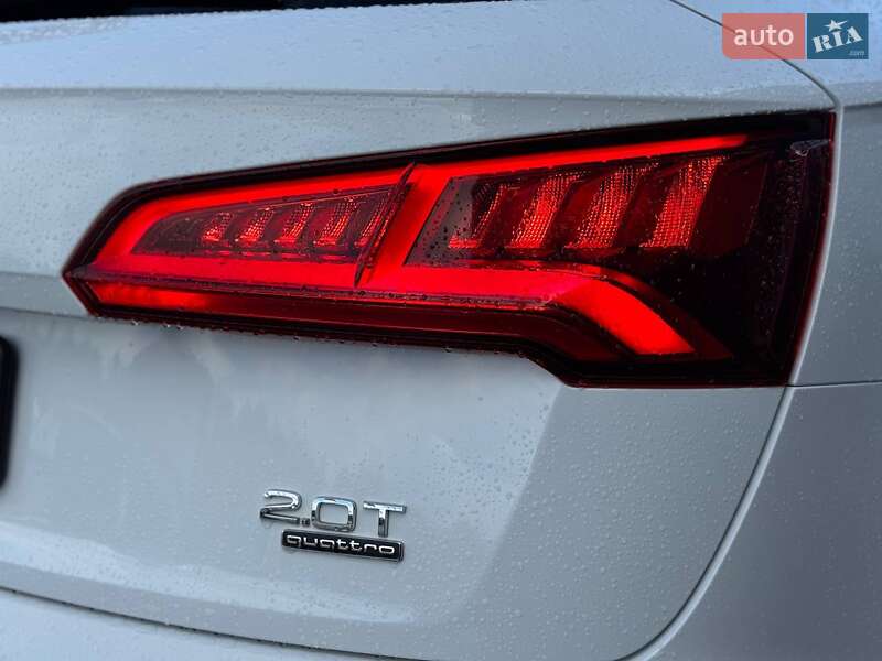 Позашляховик / Кросовер Audi Q5 2018 в Рівному