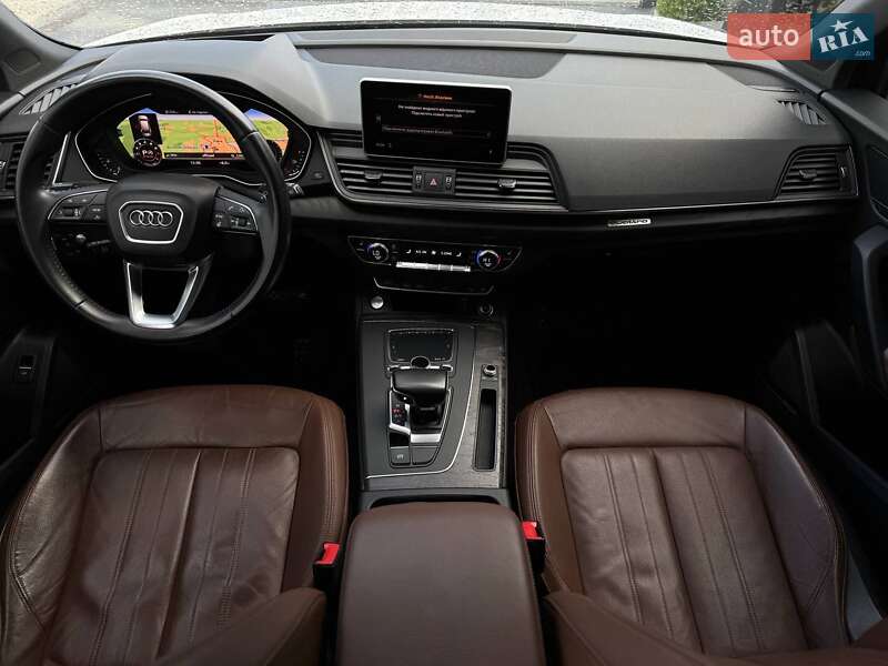 Позашляховик / Кросовер Audi Q5 2018 в Рівному