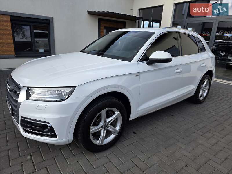 Внедорожник / Кроссовер Audi Q5 2017 в Коломые