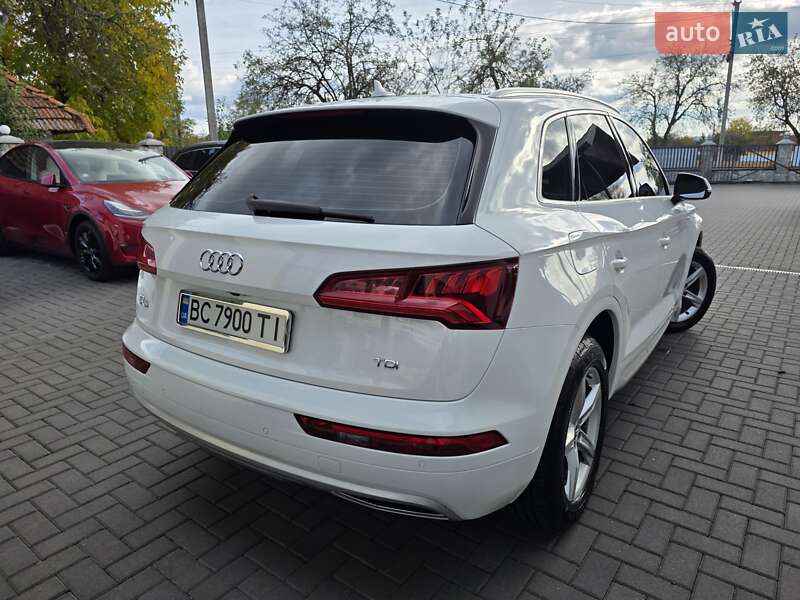 Внедорожник / Кроссовер Audi Q5 2017 в Коломые
