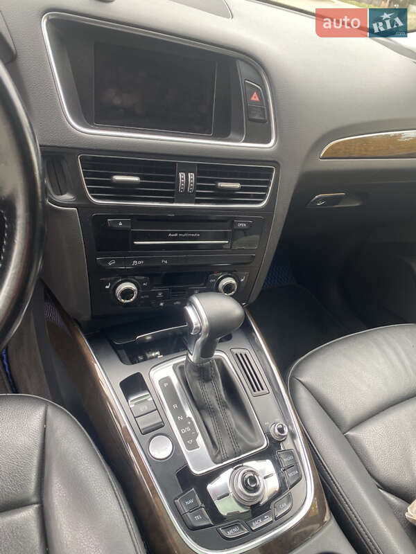 Позашляховик / Кросовер Audi Q5 2012 в Пирятині фото 11 Позашляховик / Кросовер Audi Q5 2012 в Пирятині