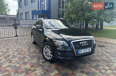 Внедорожник / Кроссовер Audi Q5 2012 в Сарнах